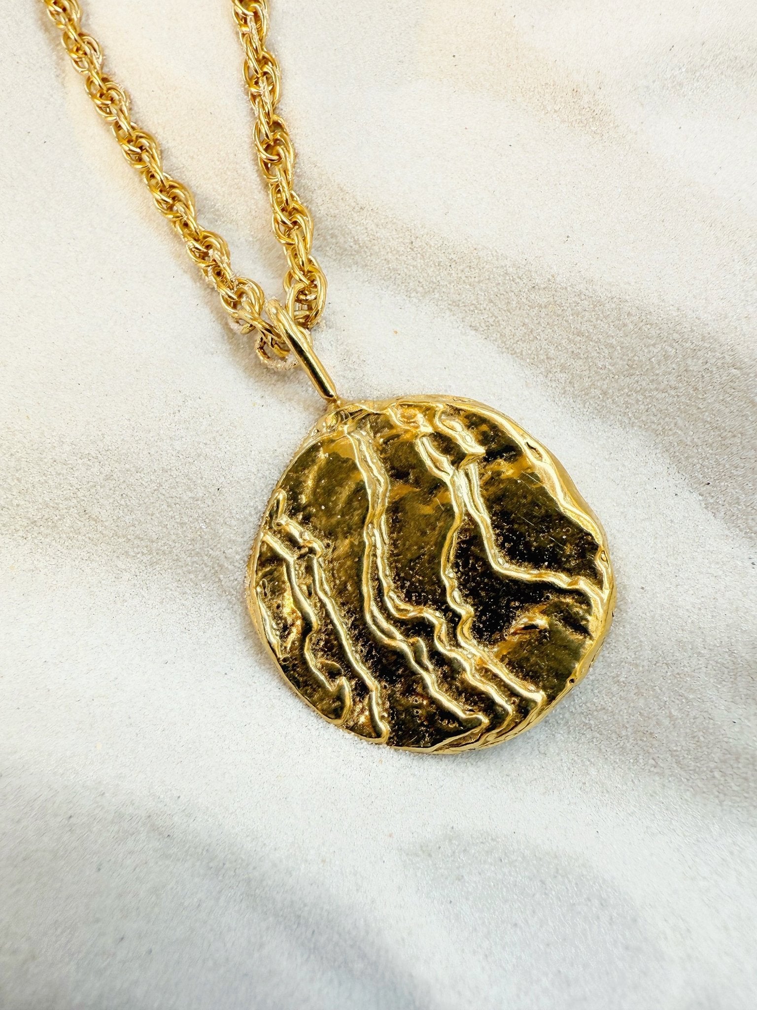 Cuttlefish Initial Necklace - Oggie and Co