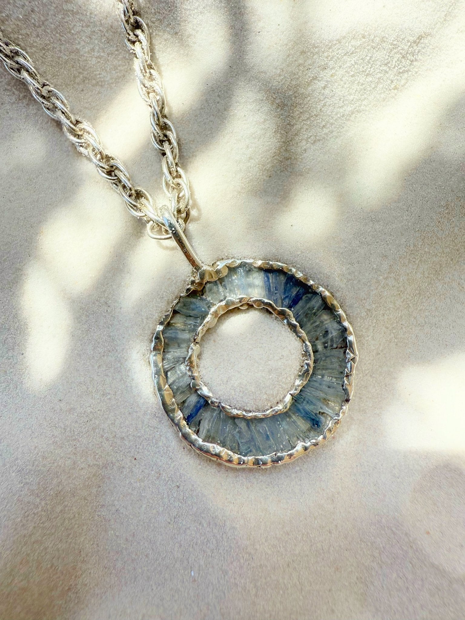 Kyanite Halo Necklace - Blue - Oggie and Co