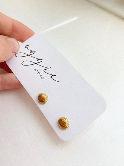 Shell Studs